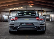 开云体育登录-足球的魔力，当德甲硝烟撞上红黑意志—争冠与晋级的双重奏