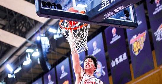 关于阿联酋男篮在中东锦标赛中一鸣惊人的信息 关于阿联酋男篮在中东锦标赛中一鸣惊人的信息