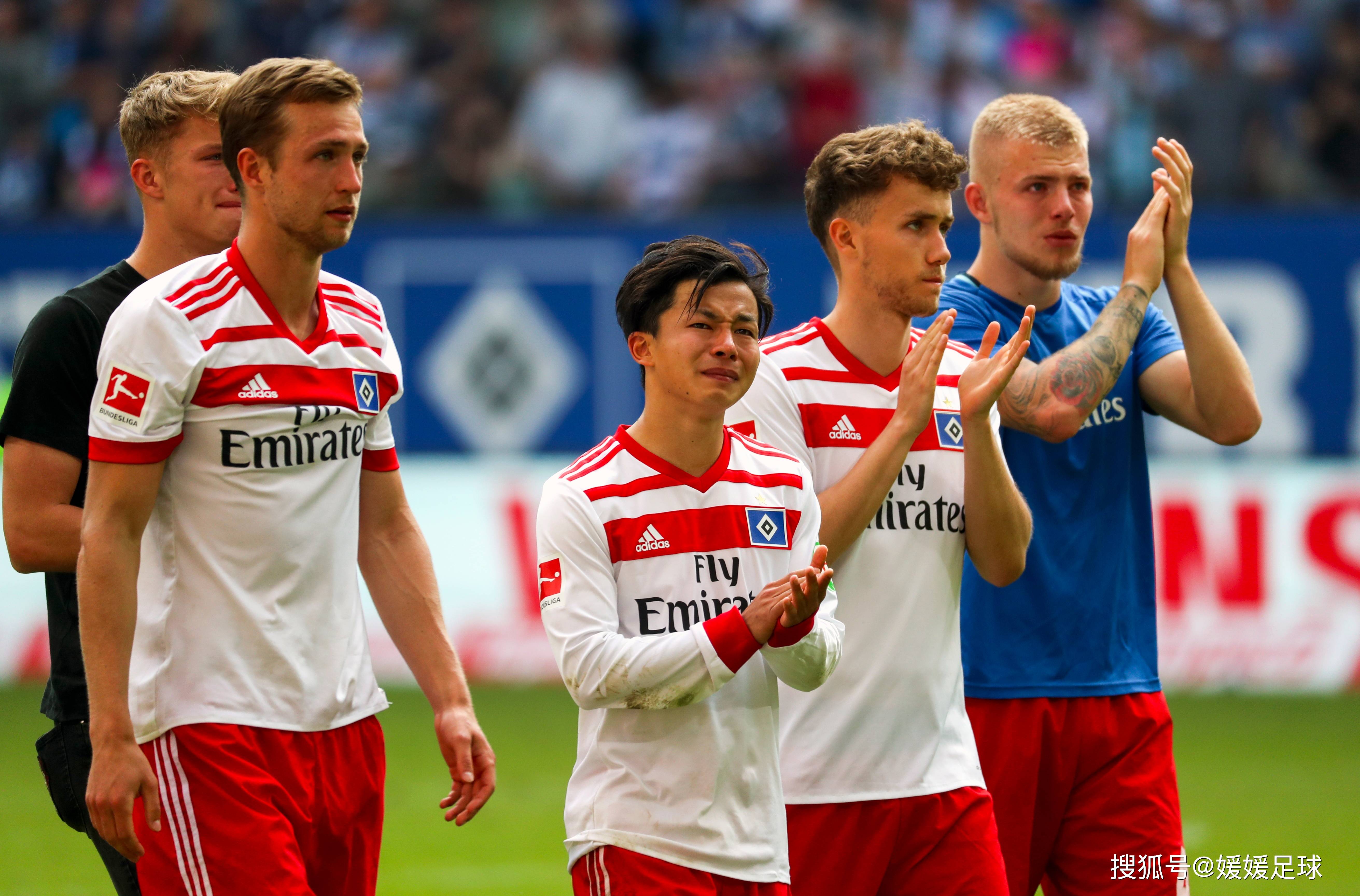 沃尔夫斯堡队员精彩表现取得胜利的简单介绍