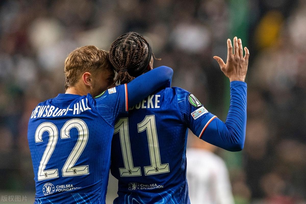 切尔西客场大胜，轻松击败对手