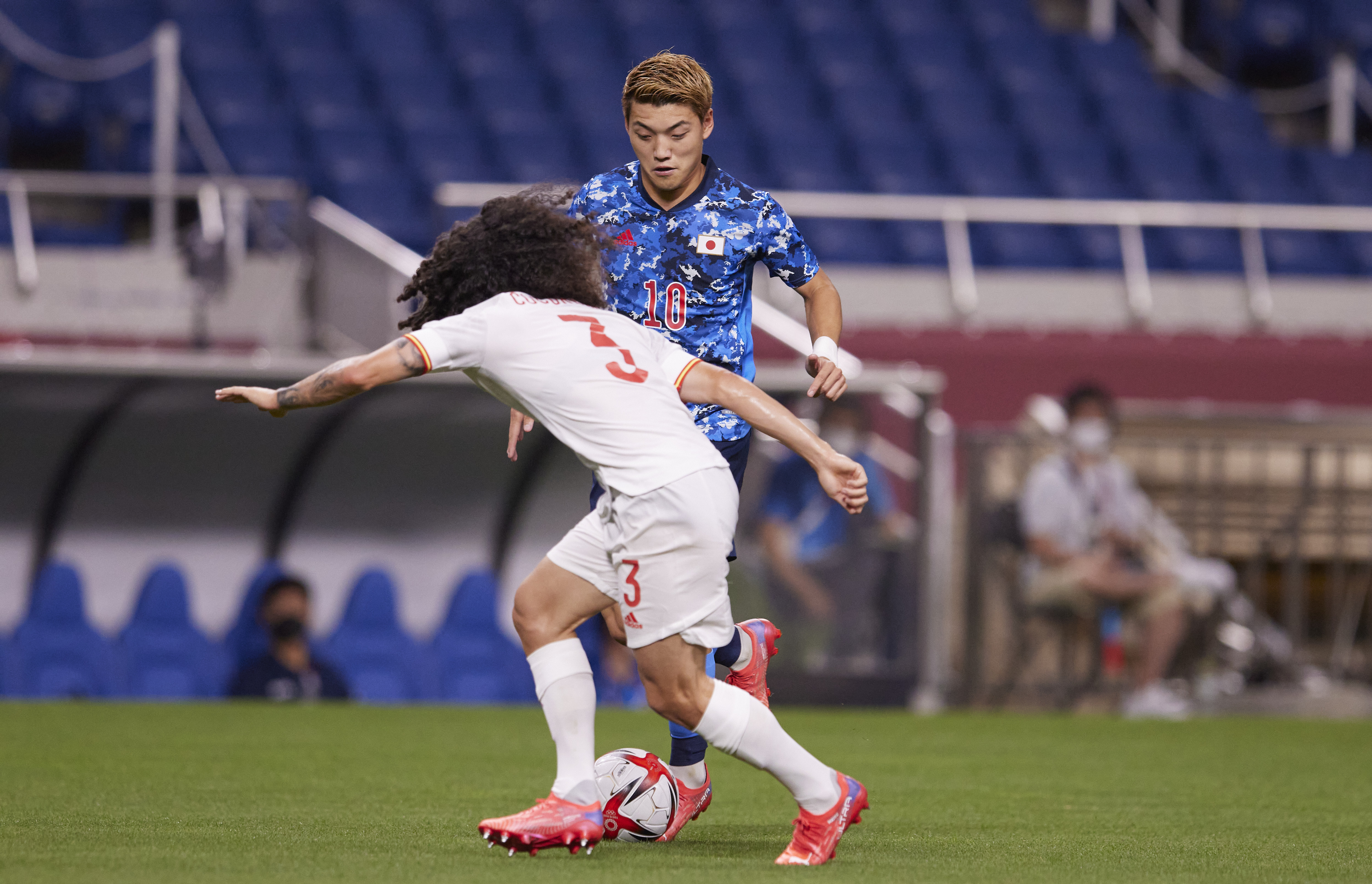 东京奥运会男足小组赛继续进行