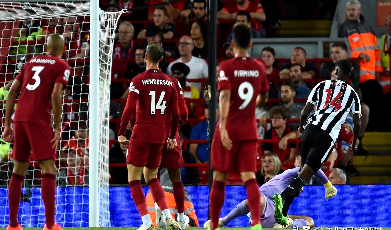 曼城翻盘多特蒙德,Caps打破历史纪录宿敌对决成都决赛之夜,锁定晋级资格的简单介绍 曼城翻盘多特蒙德,Caps打破历史纪录宿敌对决成都决赛之夜,锁定晋级资格的简单介绍