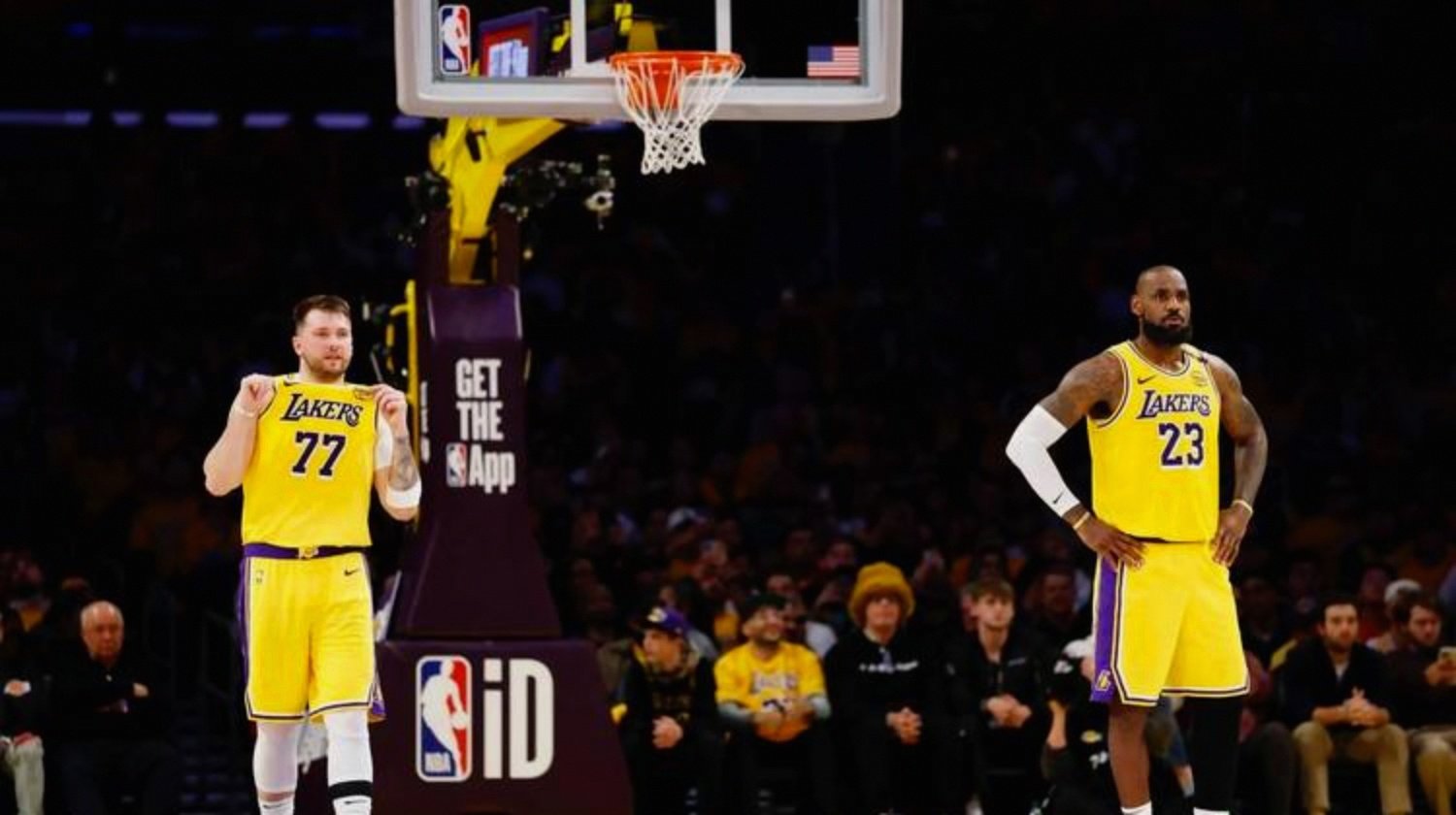 包含勇士轻取北京队，詹姆斯高光表现的词条