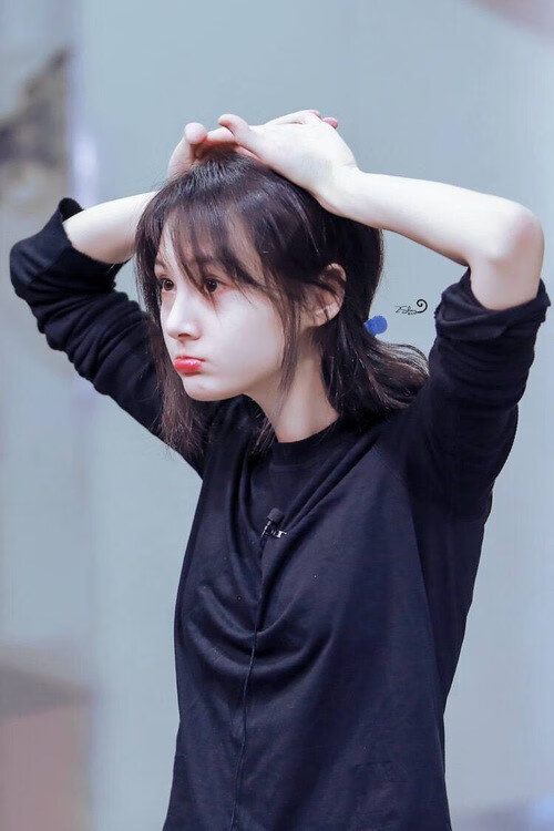 苏亚雷斯，老将的锐利，教科书级的致胜演出—意甲焦点夜，他以完美定义胜负