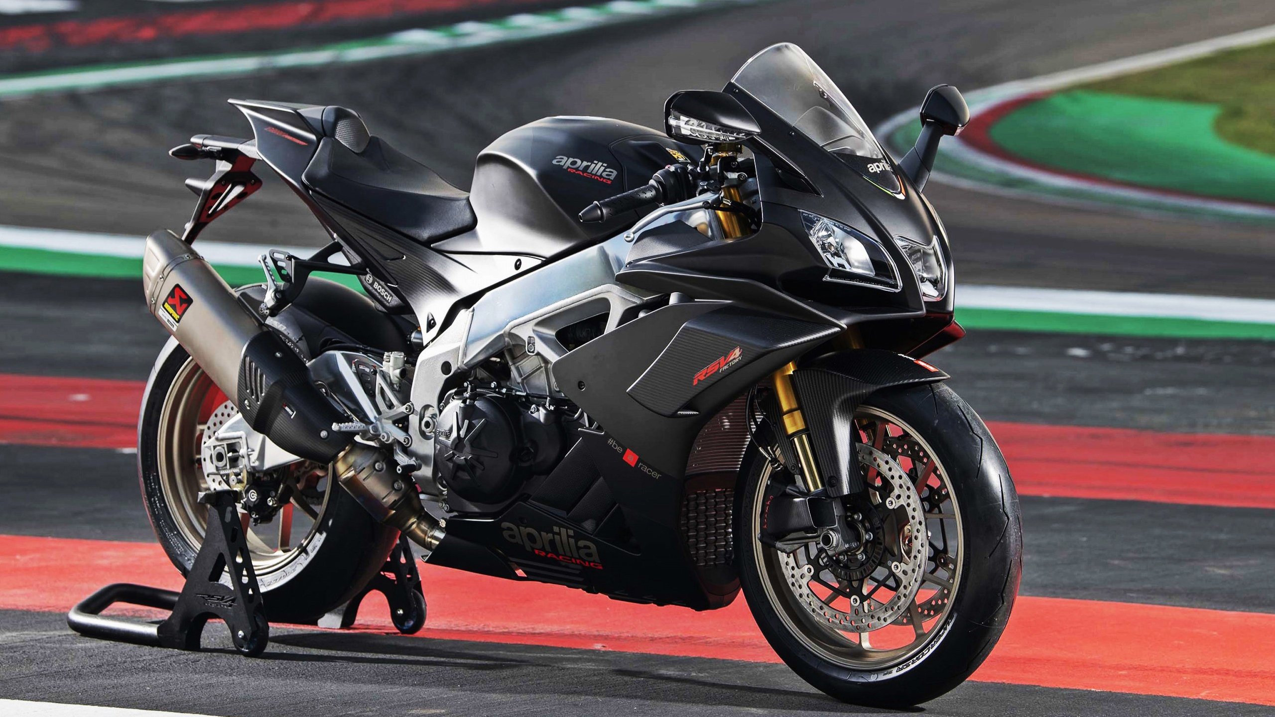 欧冠淘汰赛启示录,当篮球场上的活塞横扫太阳